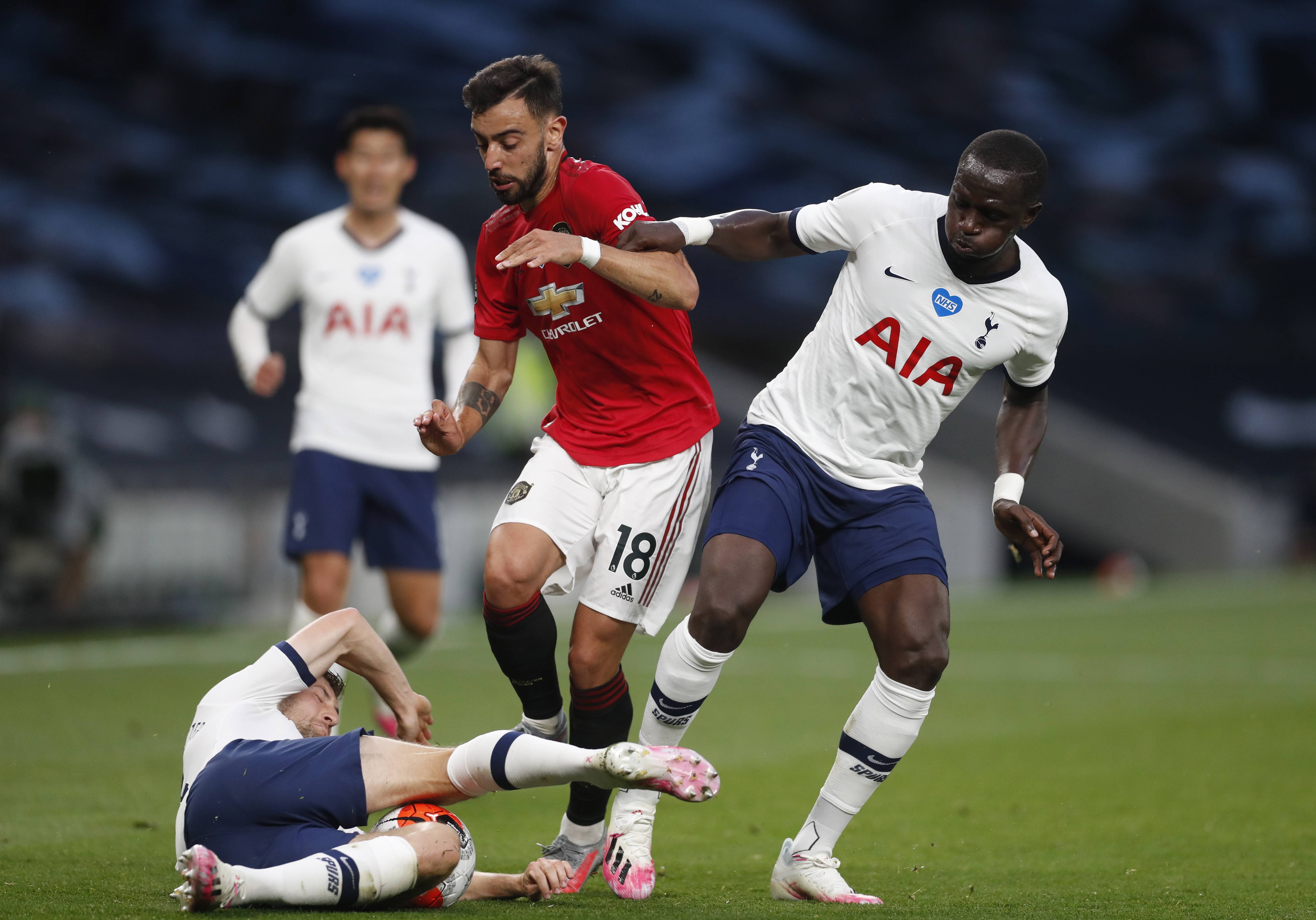 各方摩拳擦 各方摩拳擦